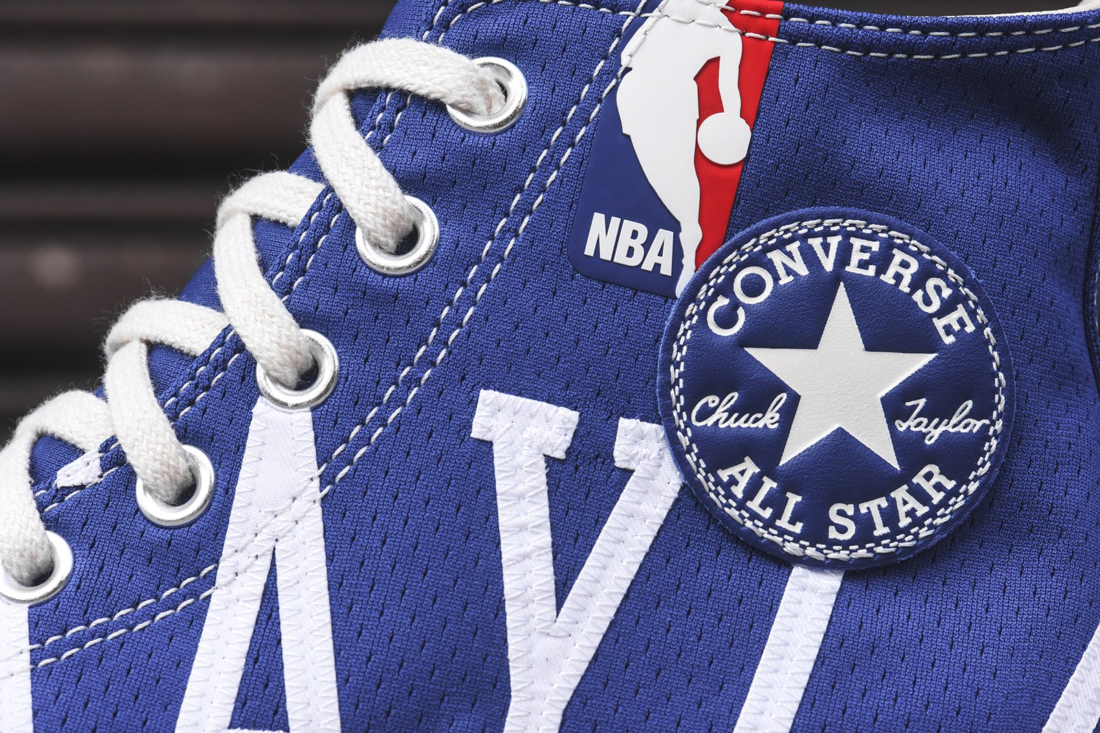 皇马战斯图加特赛前海报：姆巴佩、维尼修斯、贝林厄姆出镜